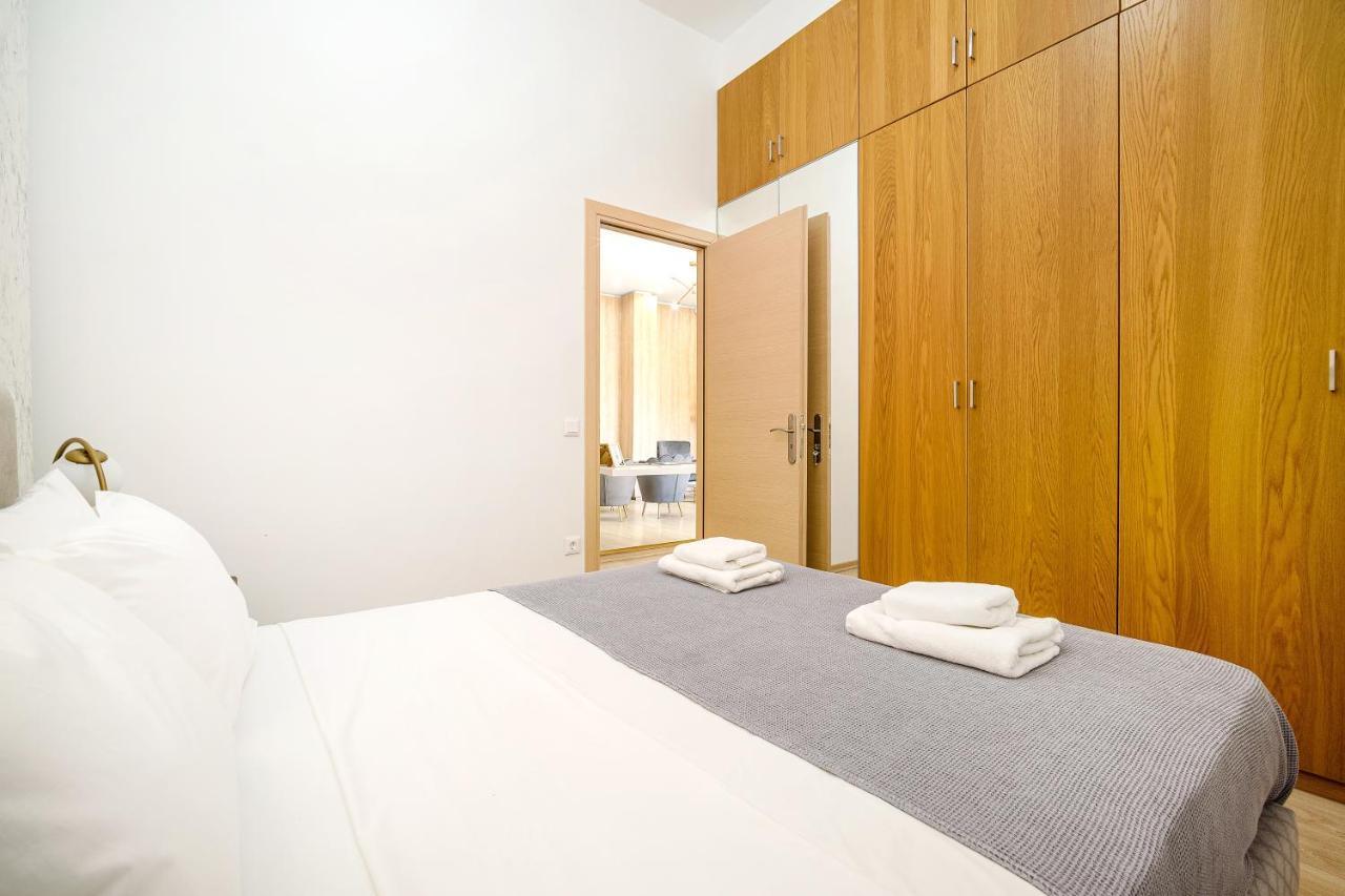Апартаменты Gk City Vibe Афины Экстерьер фото