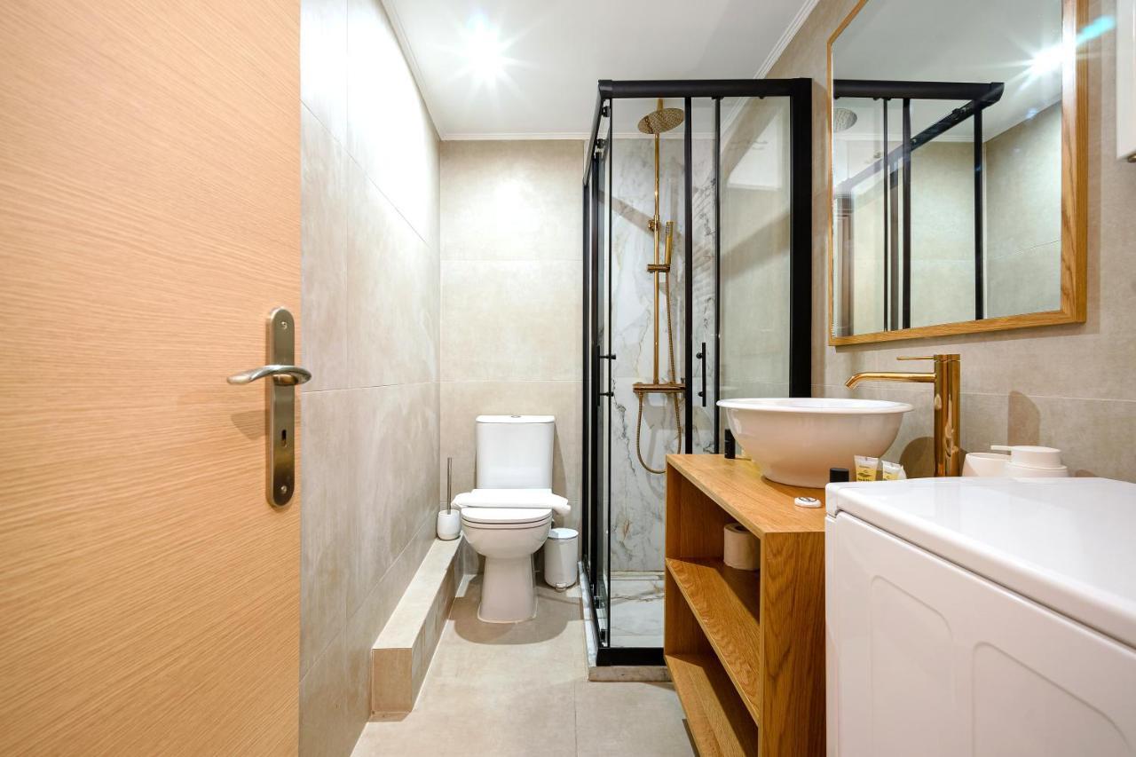Апартаменты Gk City Vibe Афины Экстерьер фото